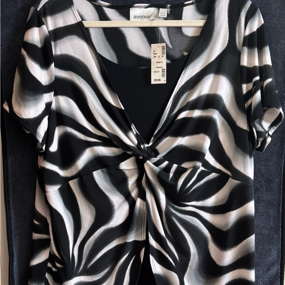Avenue Zebra Print Black and White Blouse